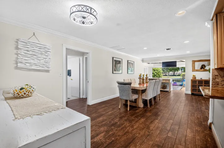 Dining Room Sight Line to Florida Room & Fairway