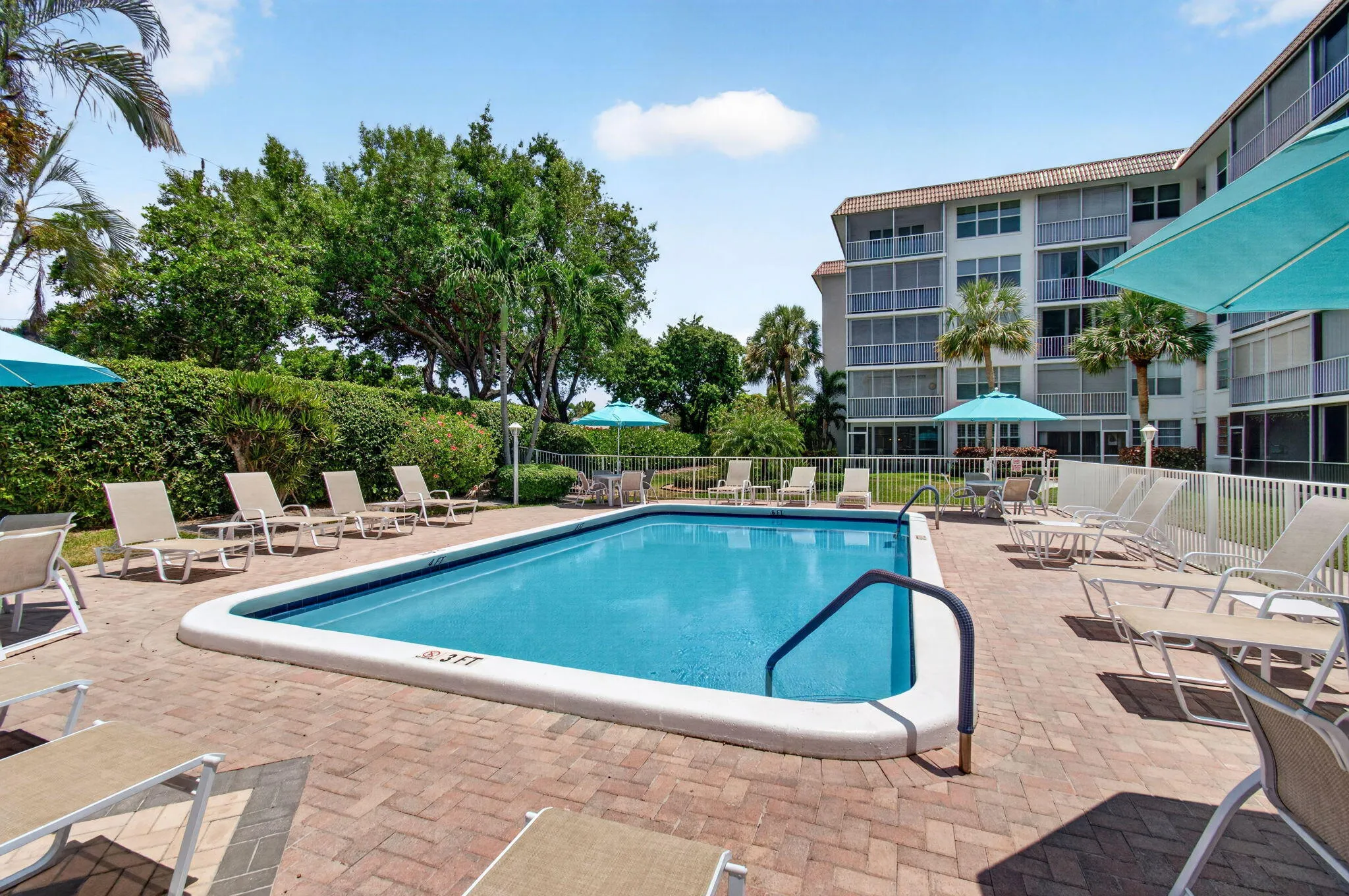 Several pools in area to use