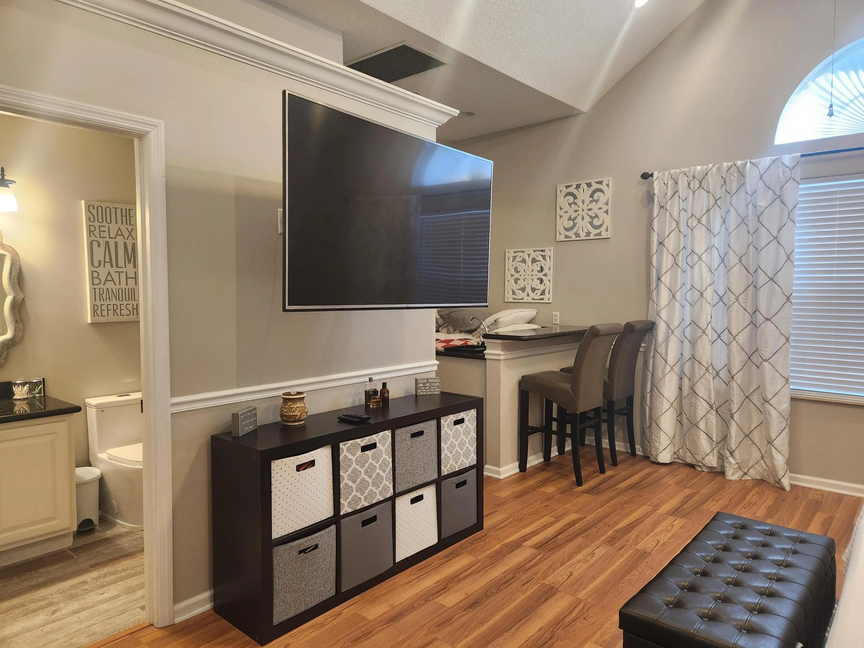 Guest Bedroom3
