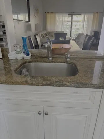 7551 kitchen 1