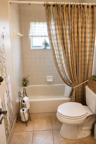 Bathroom 2
