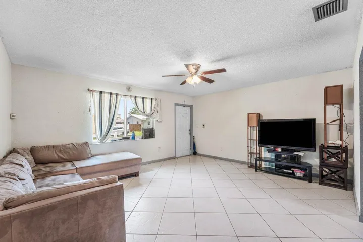 006-2011Southwest99thTerrace-Miramar-FL-