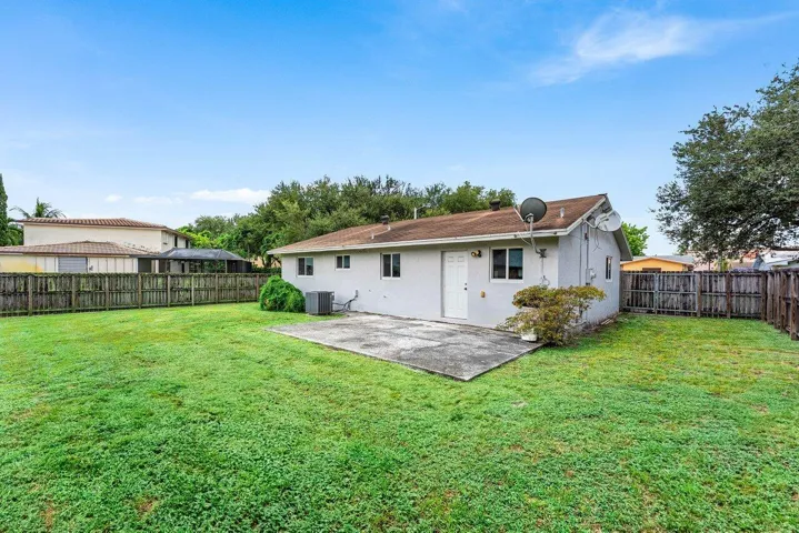 022-2011Southwest99thTerrace-Miramar-FL-