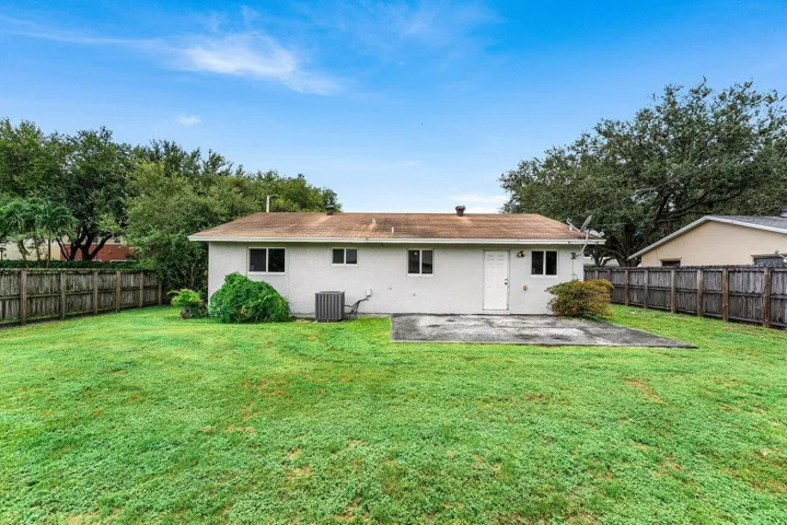 023-2011Southwest99thTerrace-Miramar-FL-
