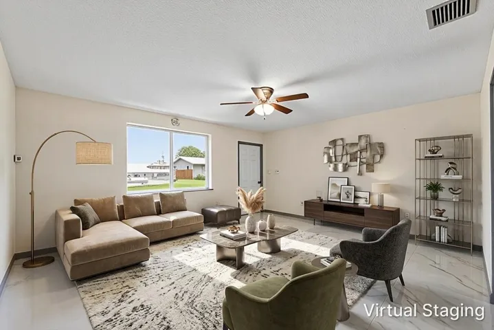 Stagedlivingroom1