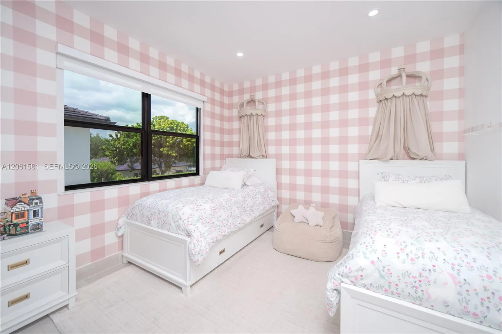 Property photo 44