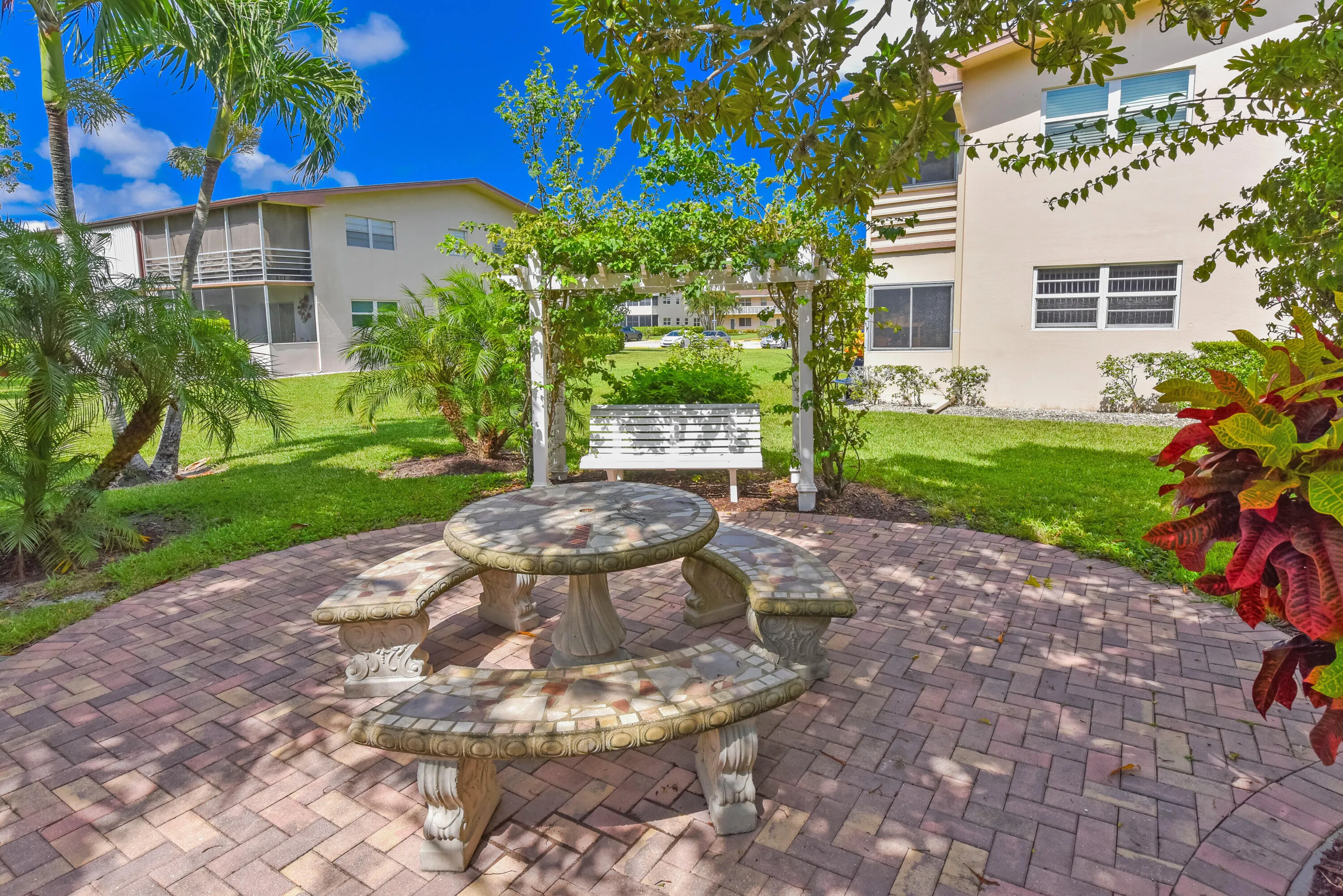 314 Chatham P_Roseline Abreu_23