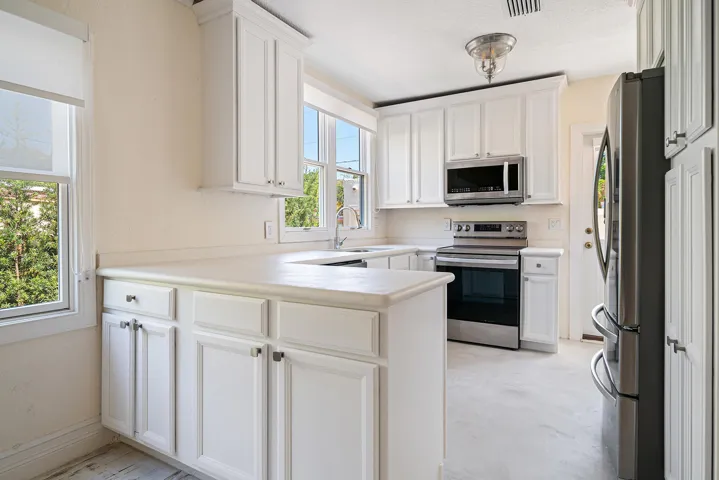 Open Kitchen