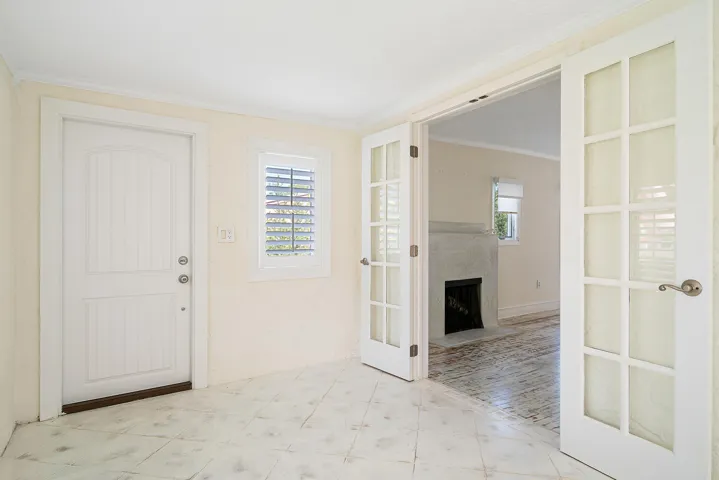 Entry Inside