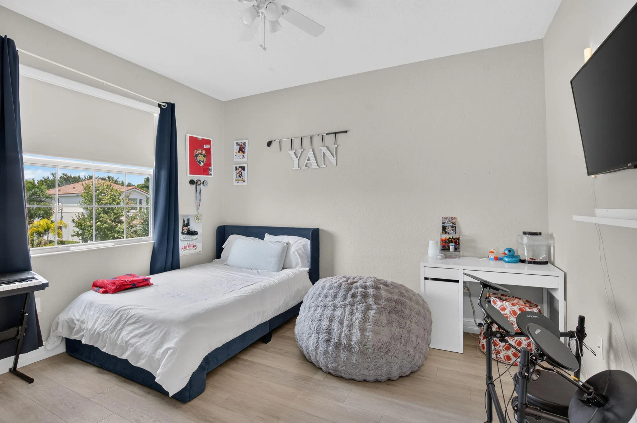 2nd Bedroom
