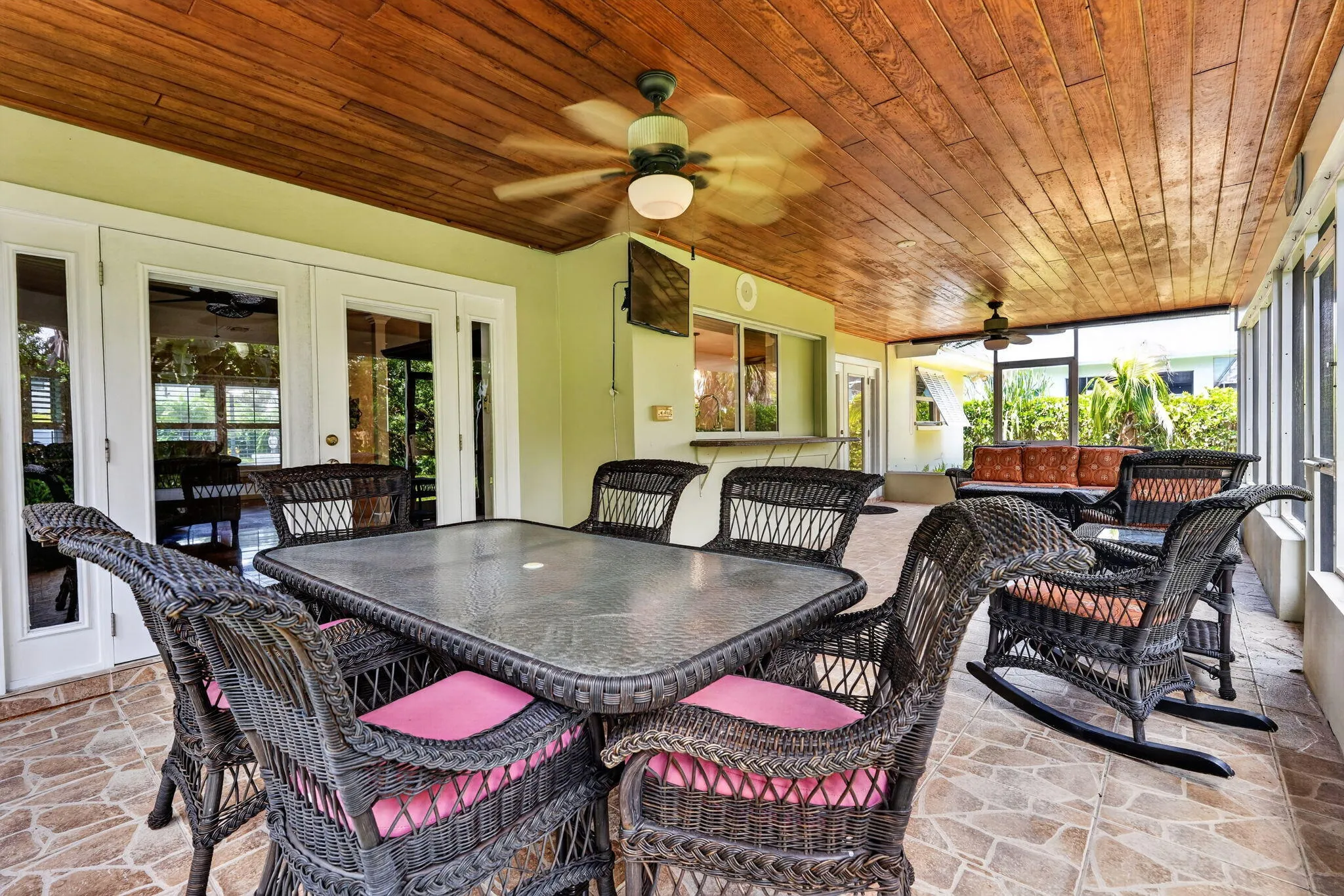 Property photo 38