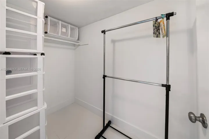 Main Beroom Closet