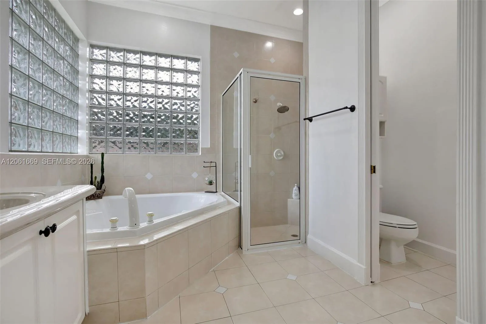 Property photo 156