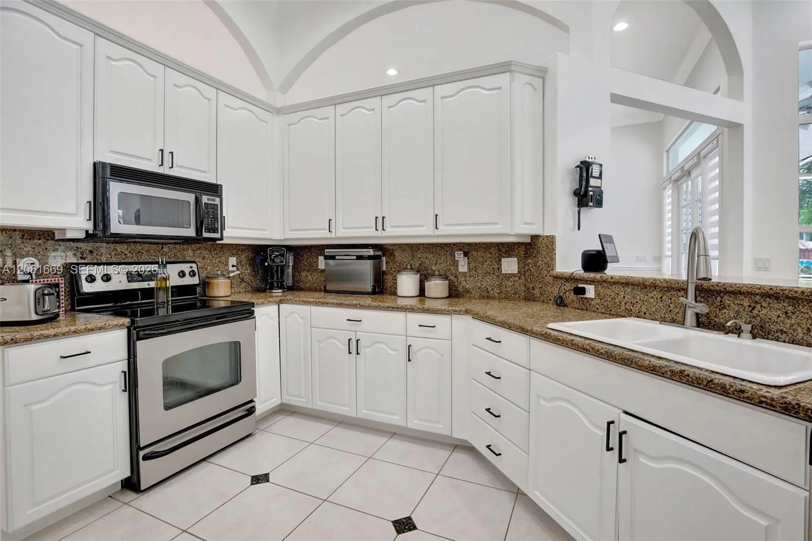 Property photo 109