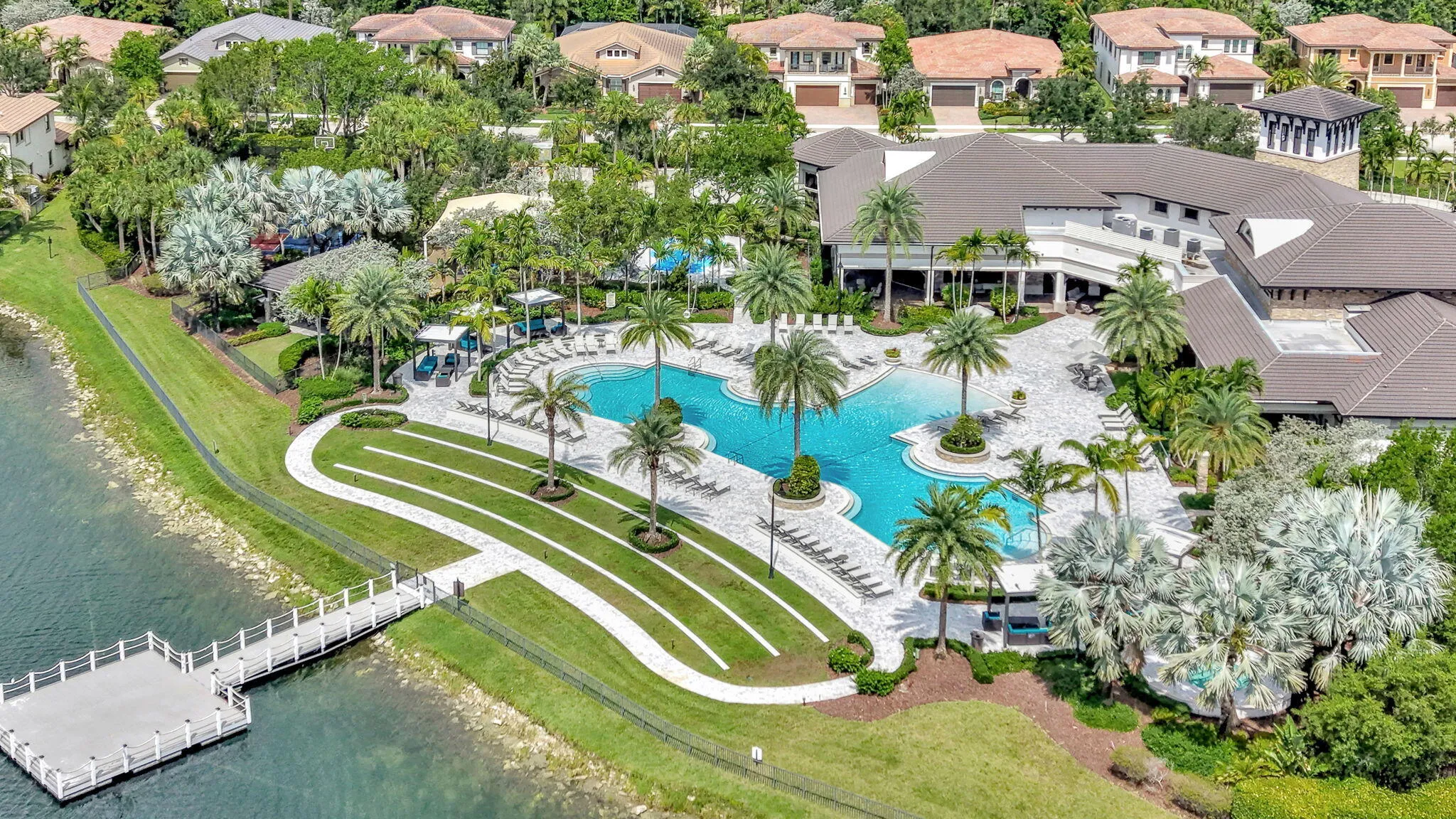 Private floating DOCK off the main clubhouse pool