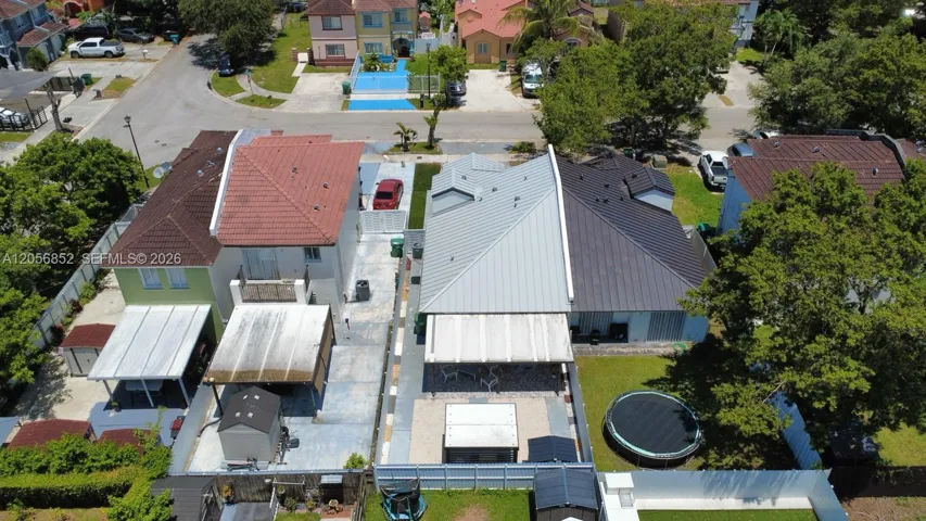 Anti hurricane metal roof