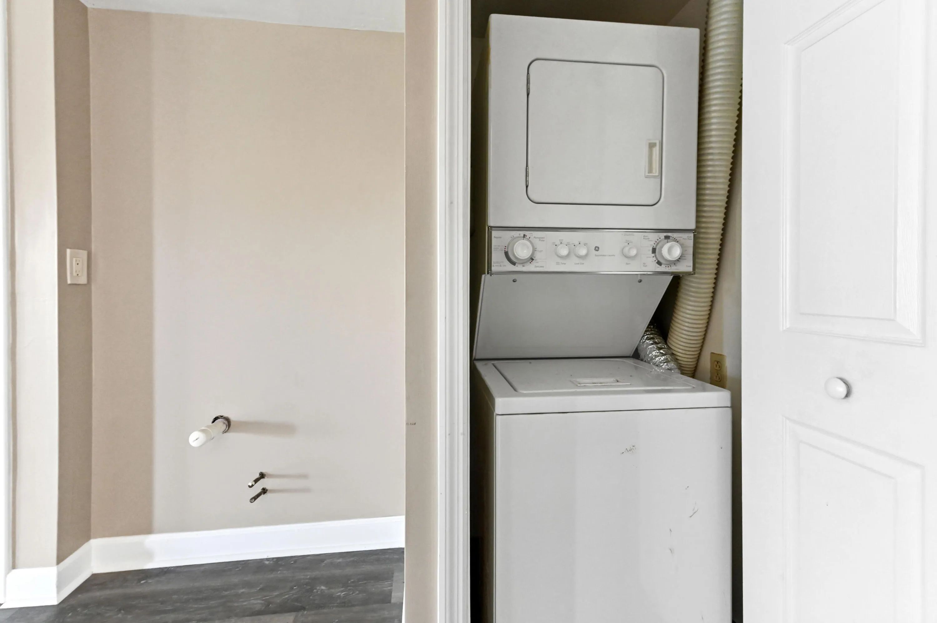 08 Laundry 01