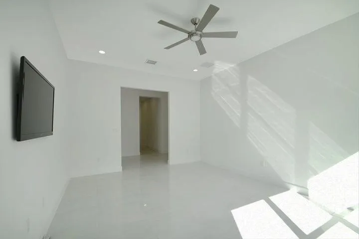 Den