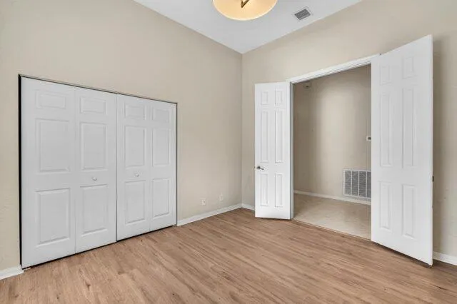 Den/Bedroom 3
