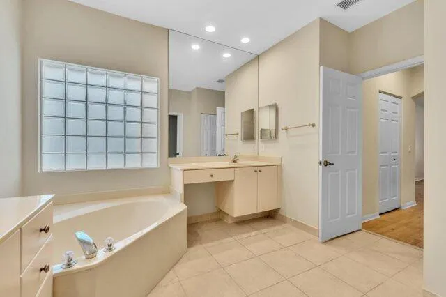 Master Bath