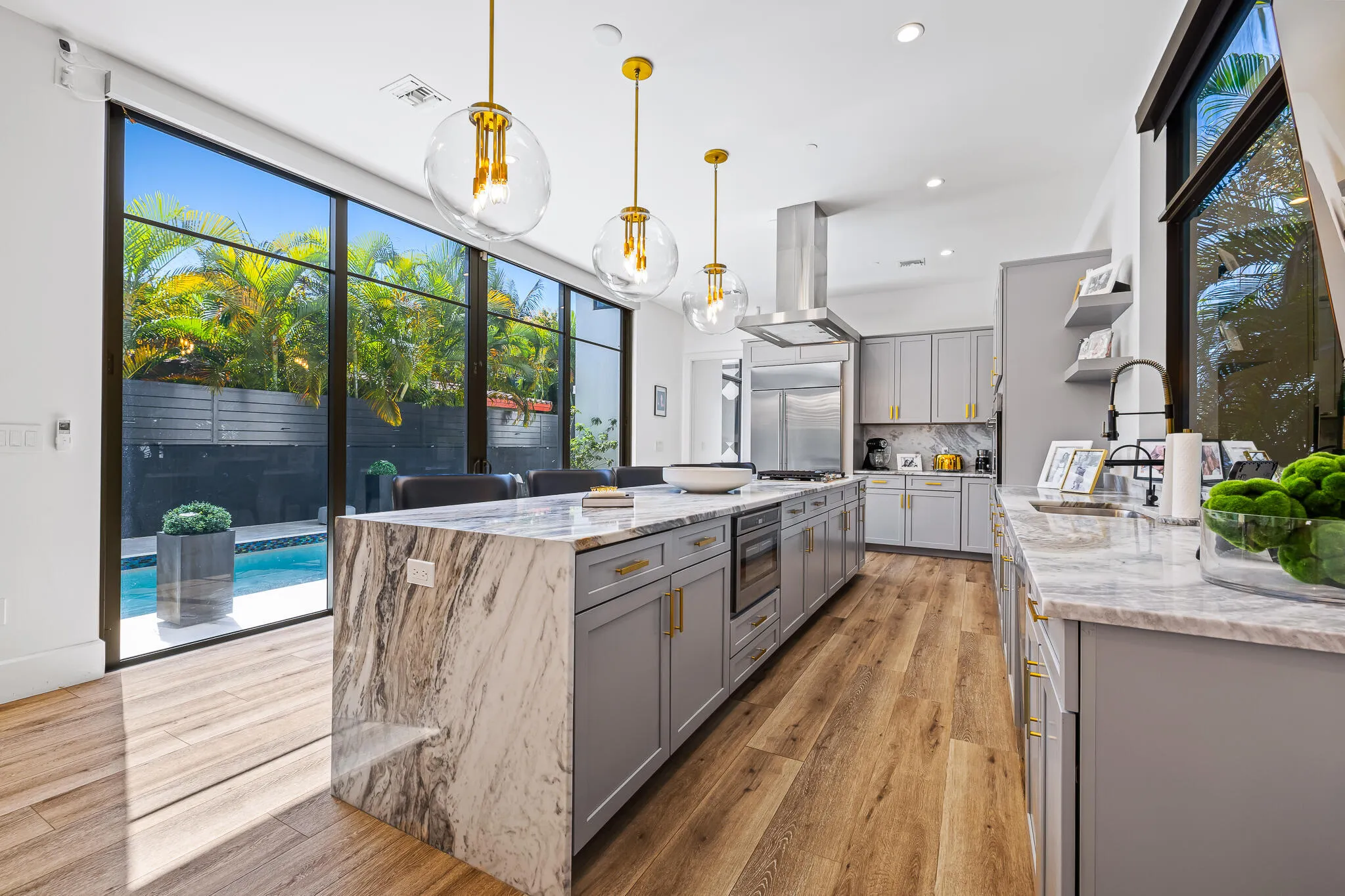 549 NE 10th Ave Fort Lauderdale_MLS-24