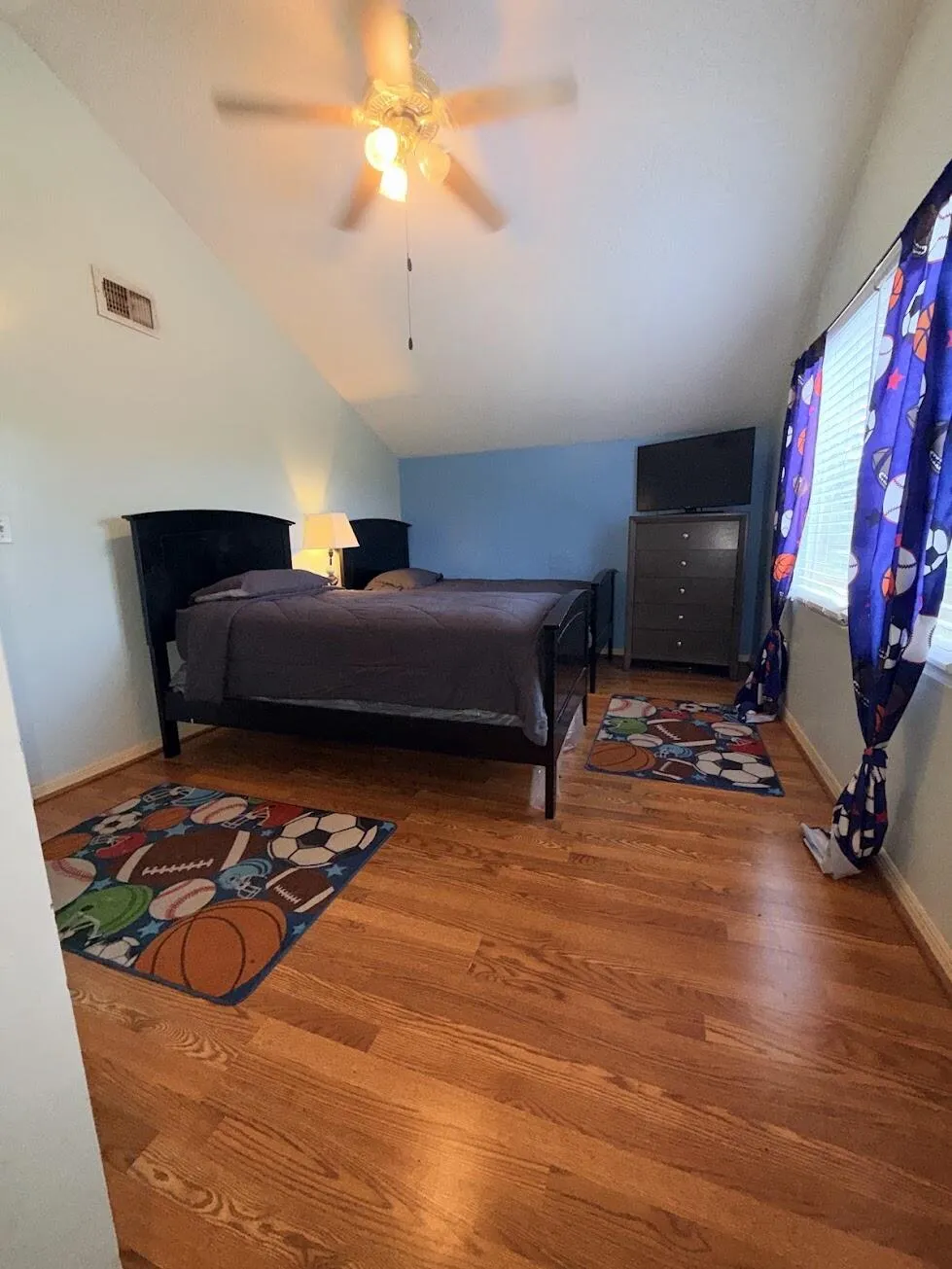 bedroom 3.1