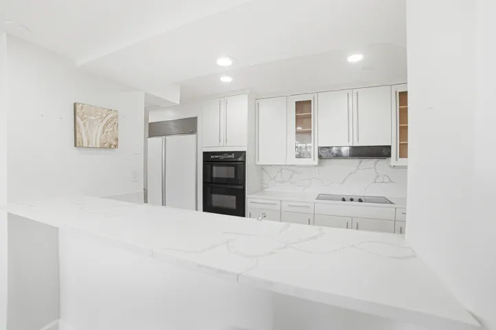 Kitchen-E