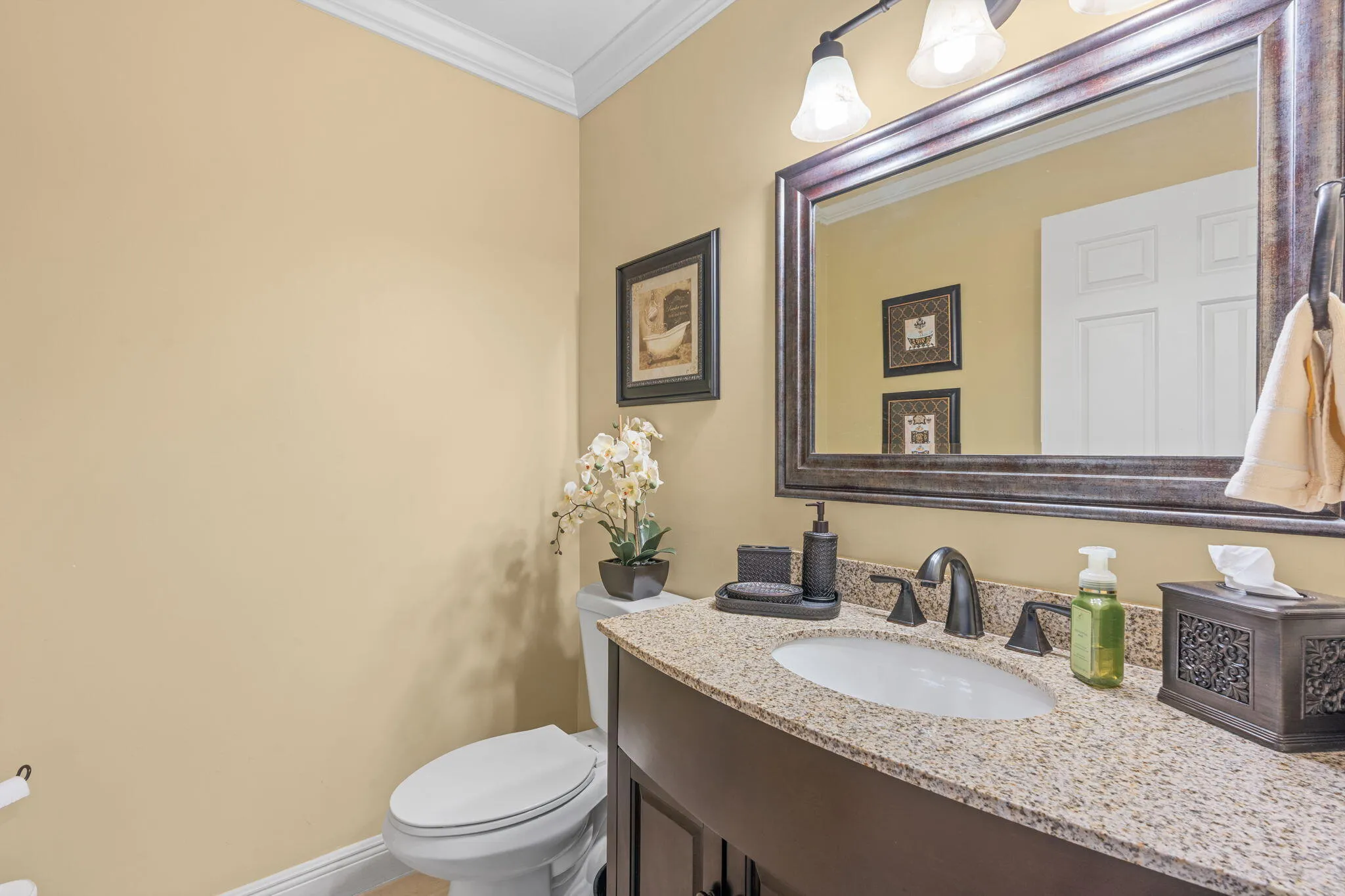 23-web-or-mls-8663 NW 50th Dr Coral Spri