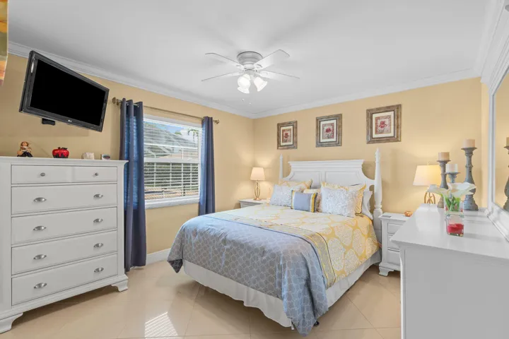 11-web-or-mls-8663 NW 50th Dr Coral Spri
