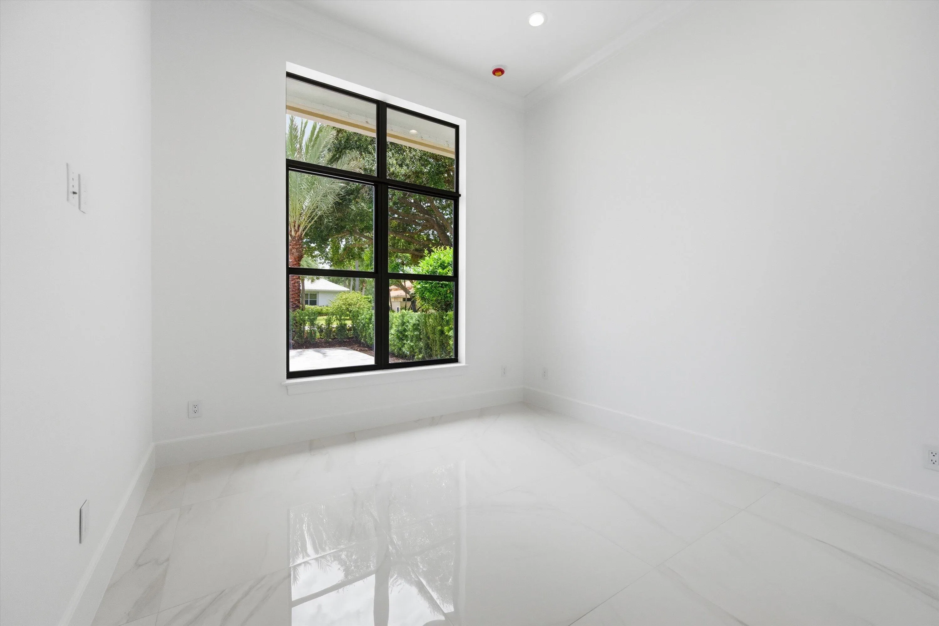Bedroom 4/Office