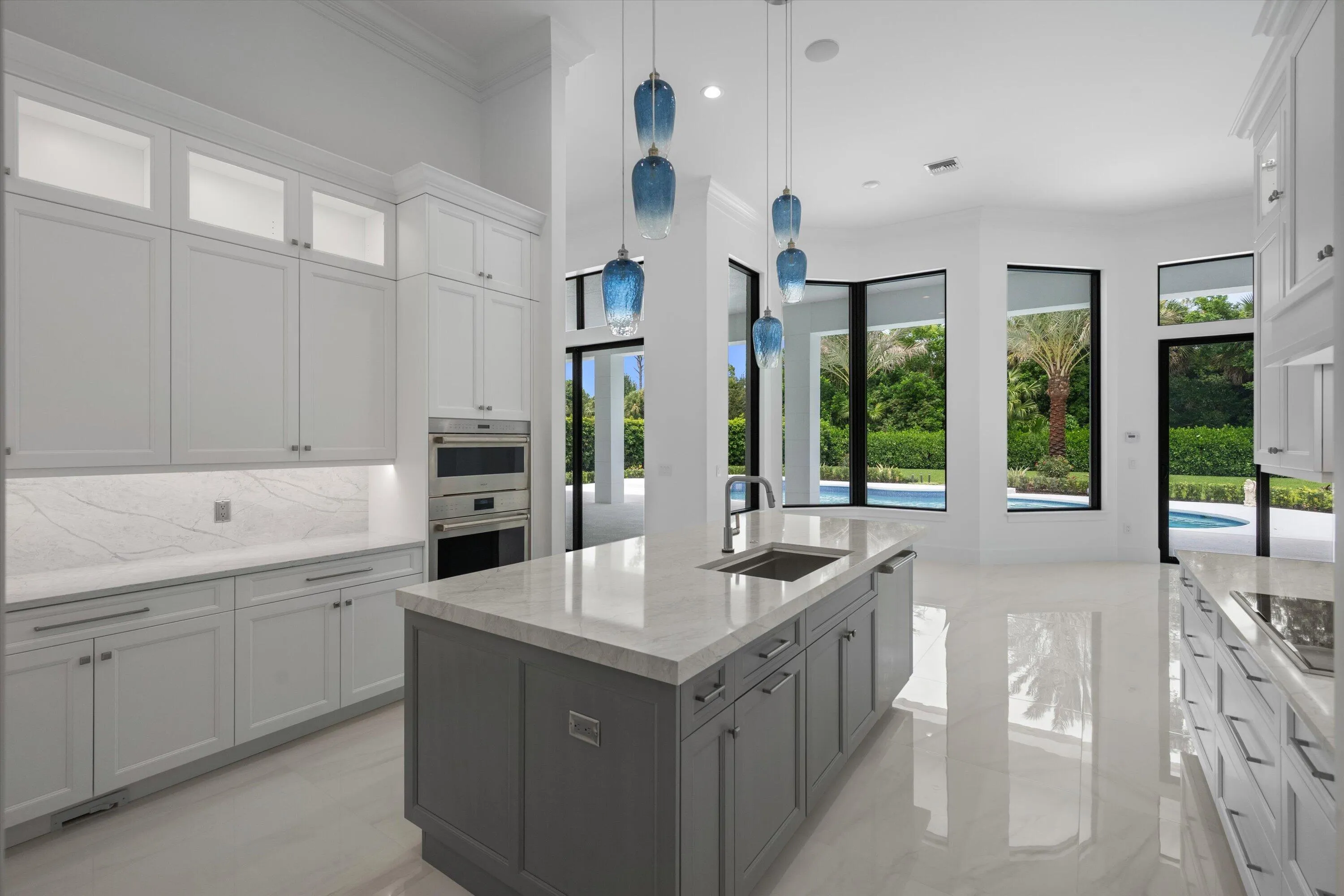 Center island kitchen