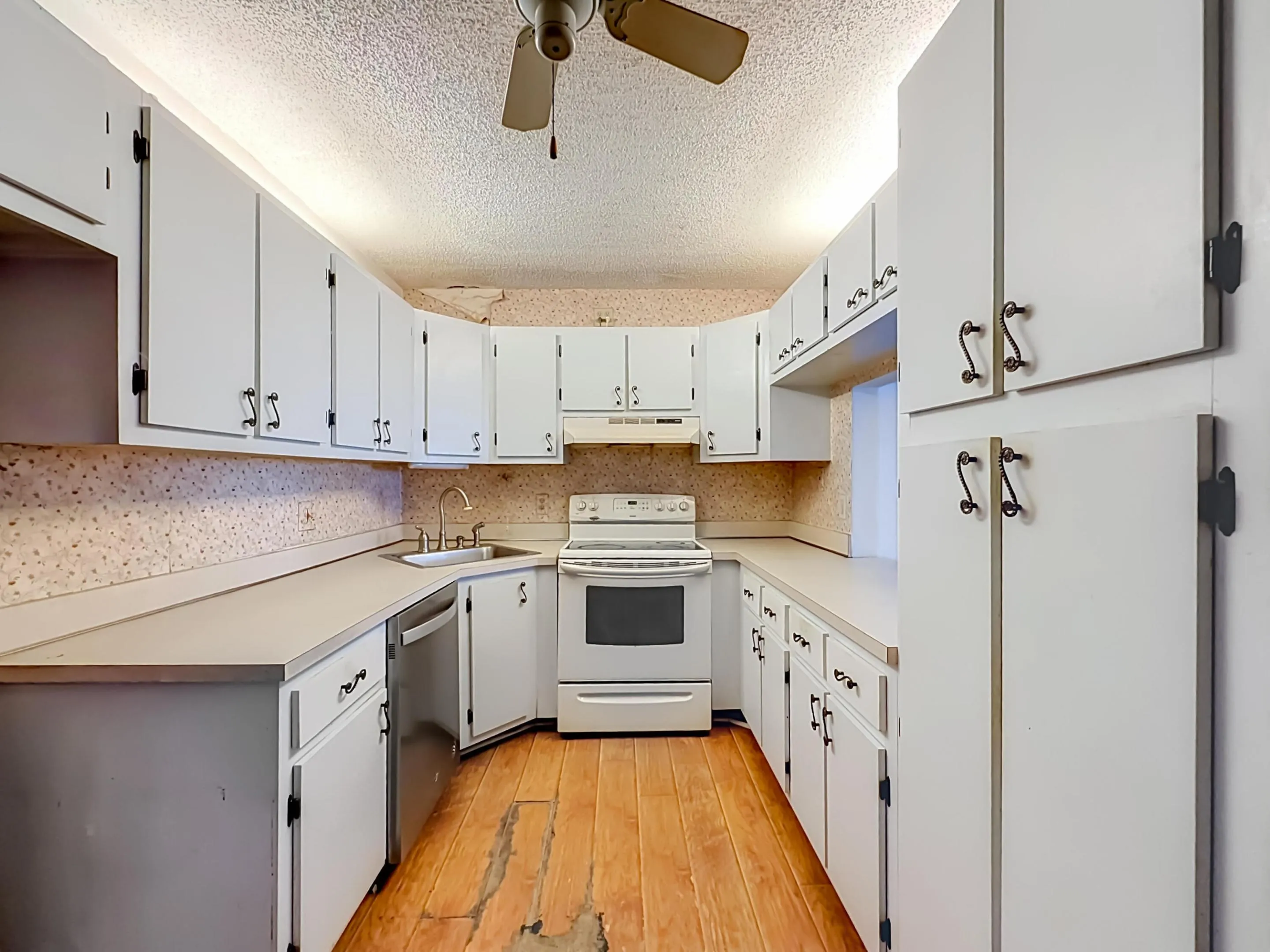 1104 Green Pine Boulevard #E1-29