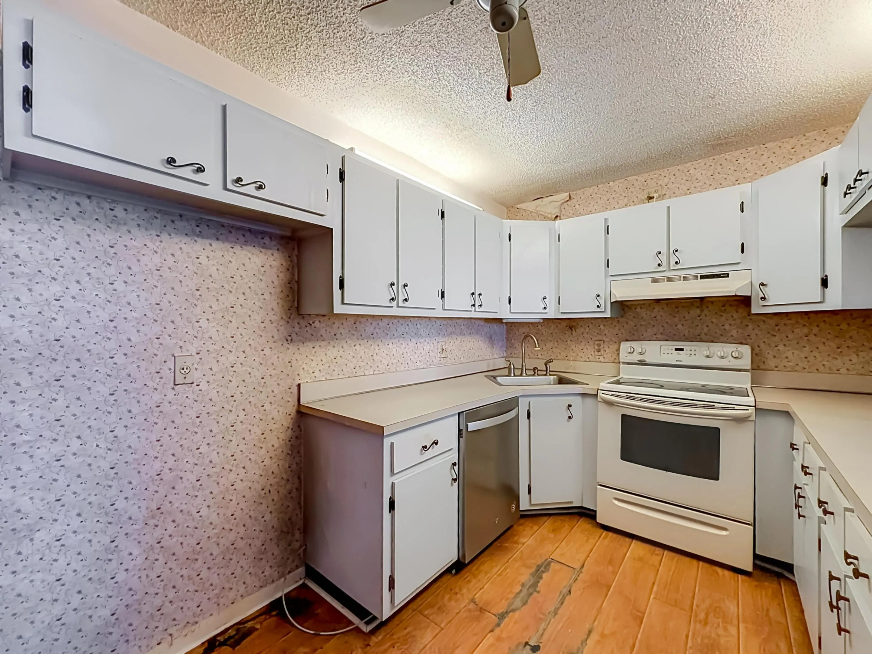 1104 Green Pine Boulevard #E1-30