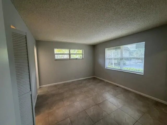 PIC11