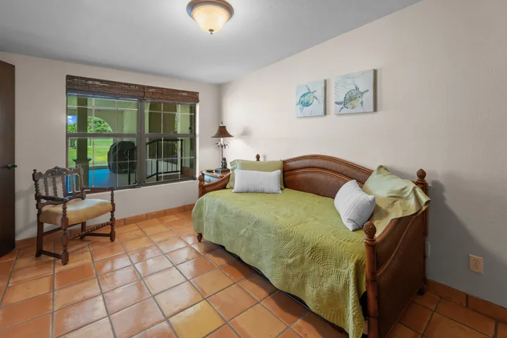 Guest Bedroom 3