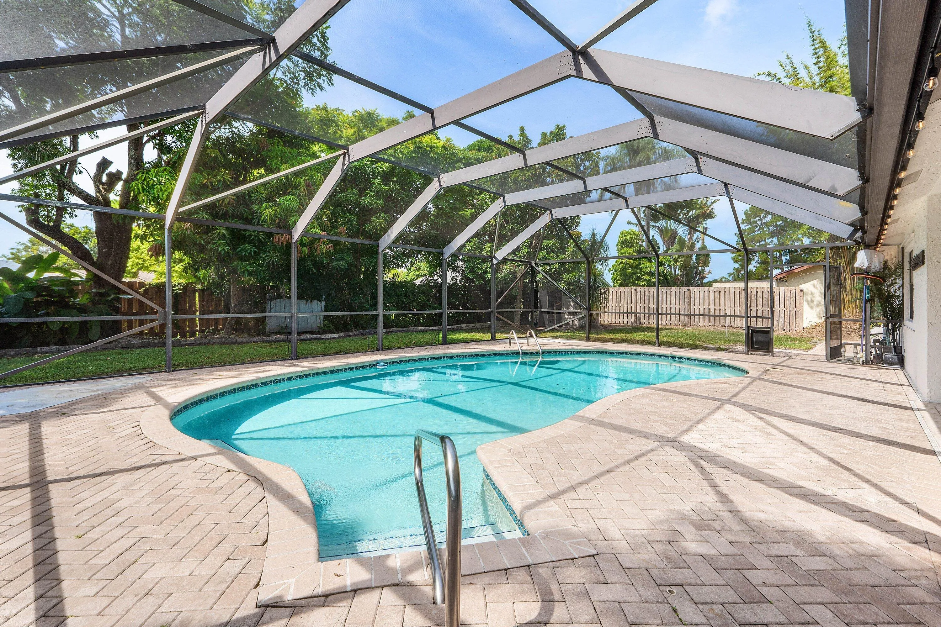 031-143MiramarAvenue-RoyalPalmBeach-FL-3