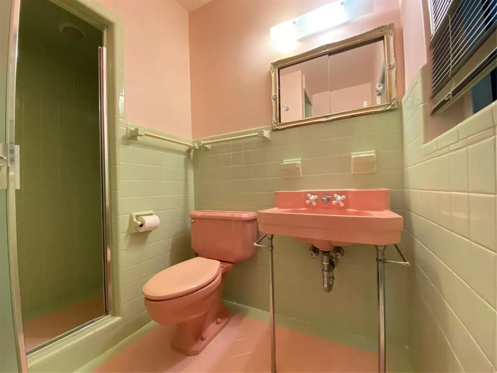 Vintage Primary Bath
