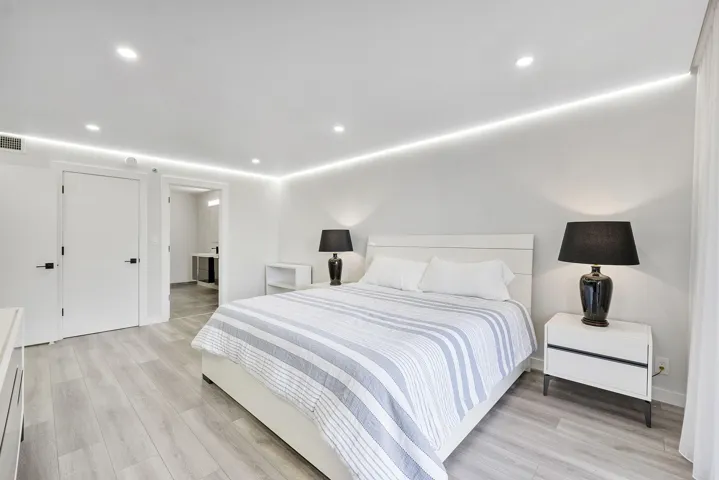23200 Camino Del Mar u302_036