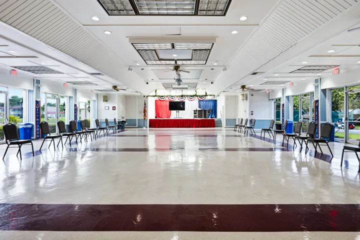 Golden Lakes Clubhouse A