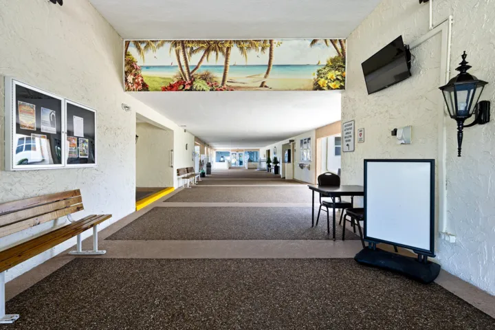 Golden Lakes Clubhouse A