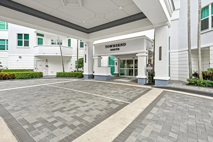 3-web-or-mls-SE Mizner Blvd b206-S3107-0
