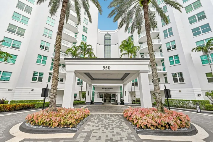 4-web-or-mls-SE Mizner Blvd b206-S3107-0