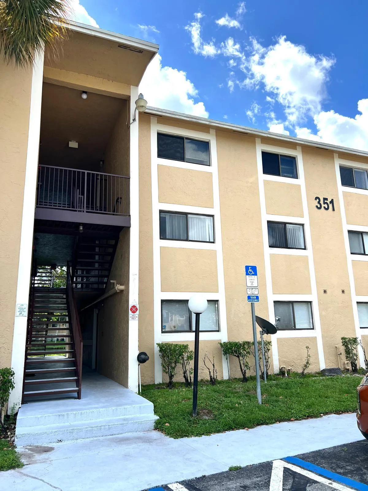 Building 351