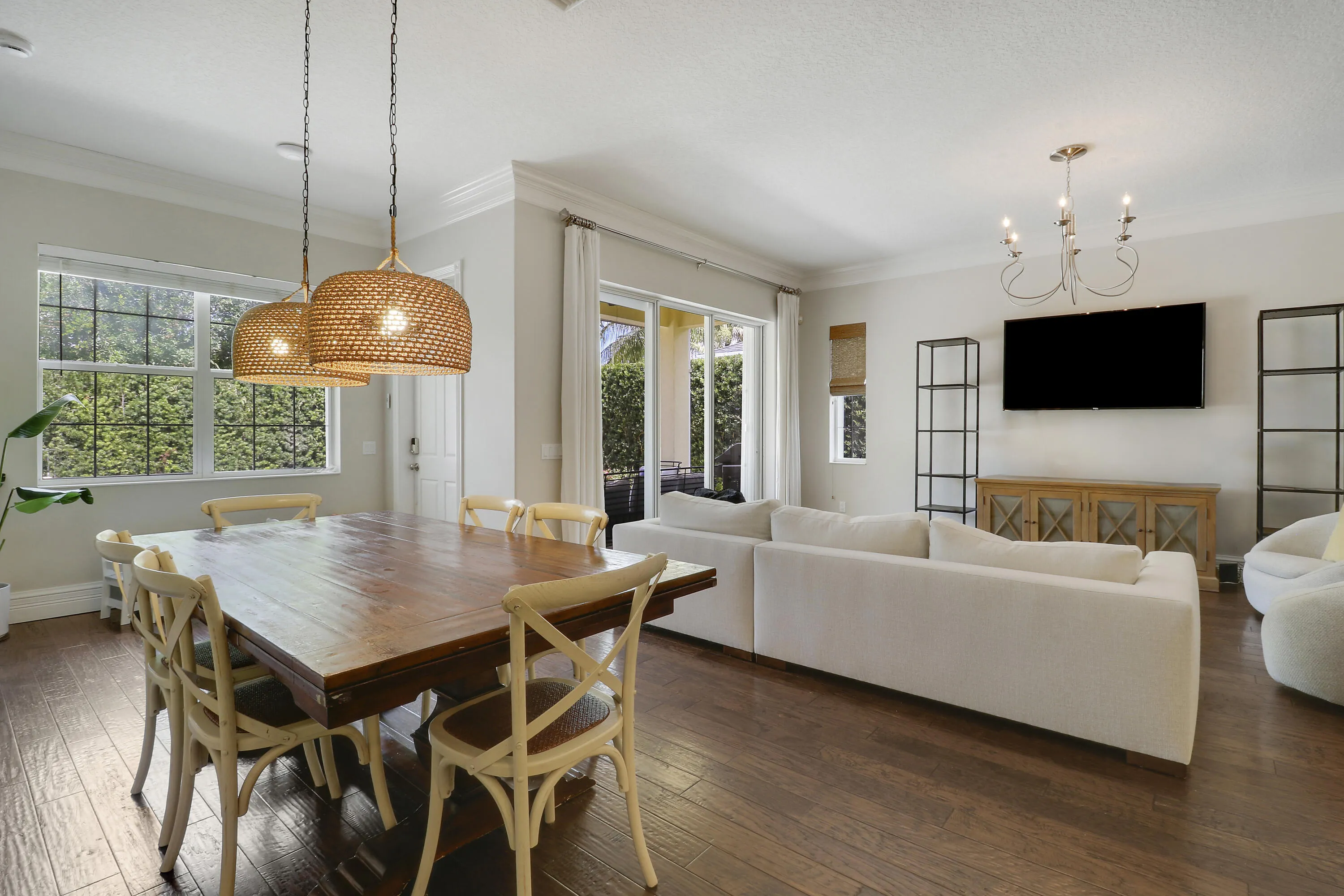 Living/Dinning