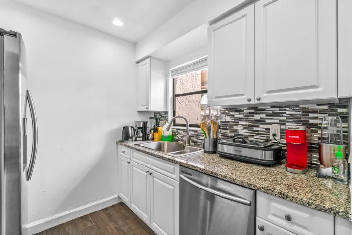 012-3703InletCircle-Greenacres-FL-33463-
