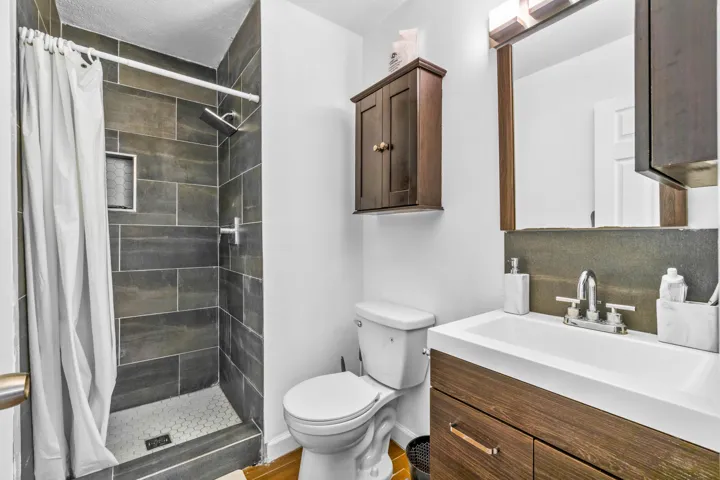 017-3703InletCircle-Greenacres-FL-33463-