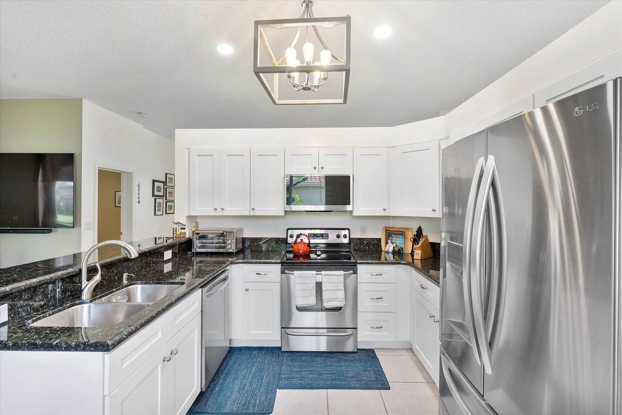 15-16007 Opan Creek Drive_015