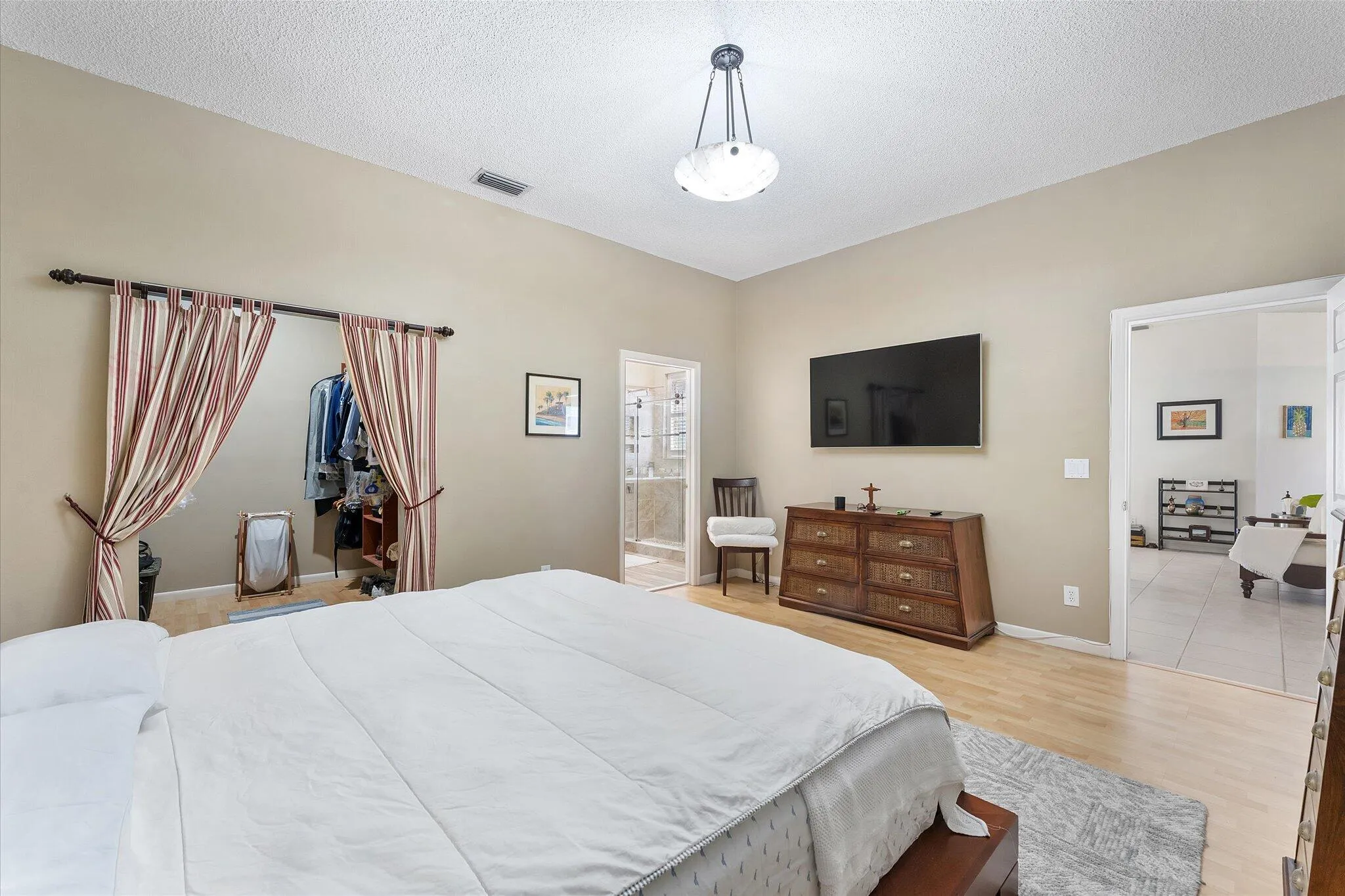 25-16007 Opan Creek Drive_025