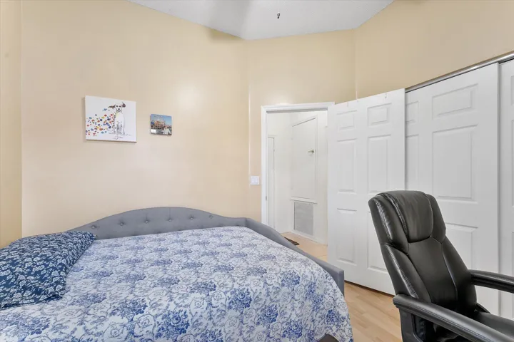 22-16007 Opan Creek Drive_022