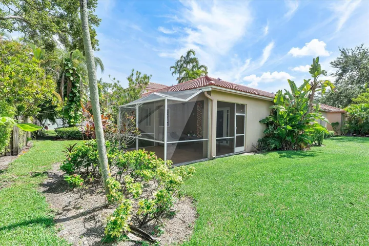 38-16007 Opan Creek Drive_038